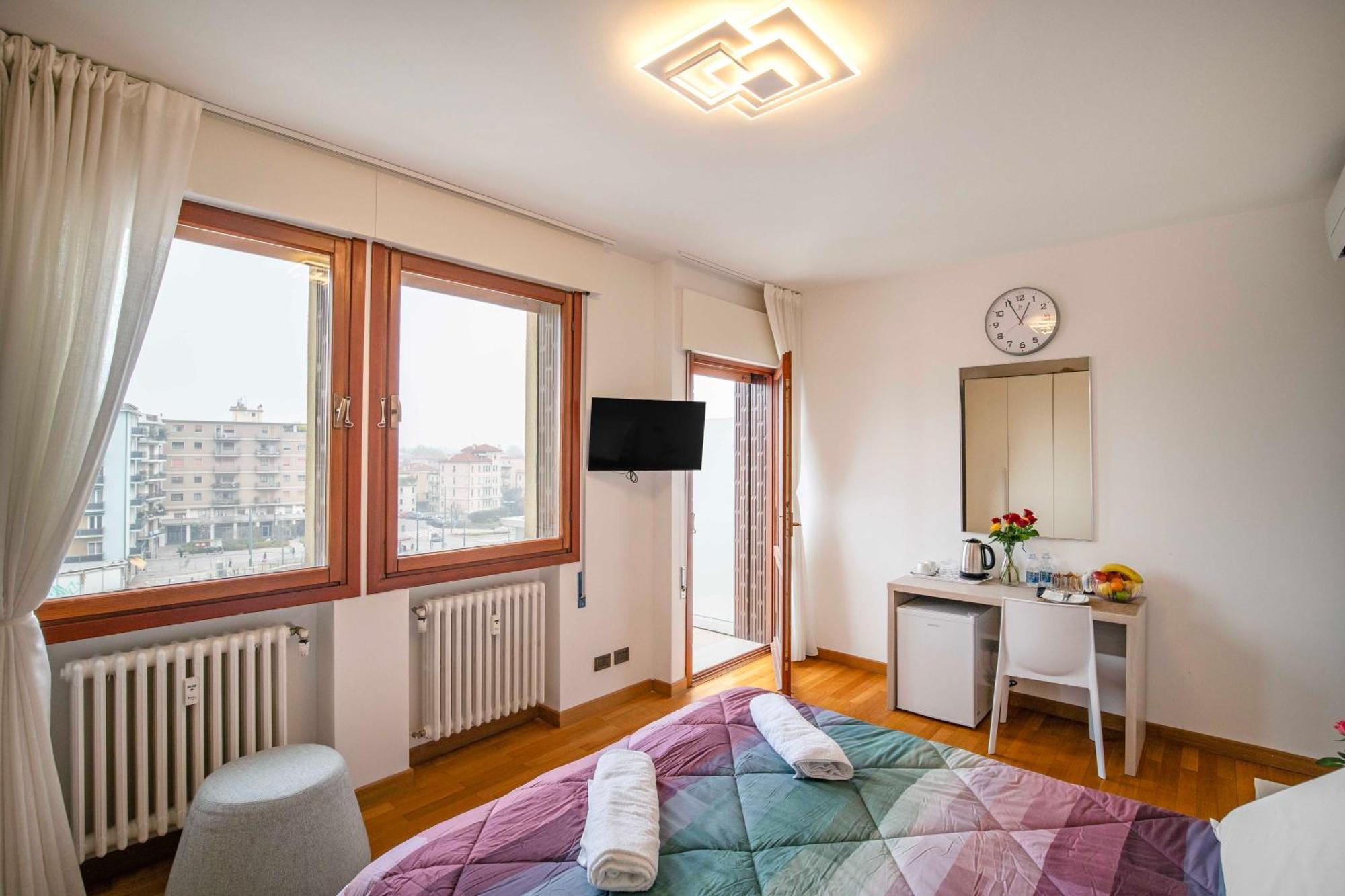 Bed & Breakfast Venice Friends Mestre Bagian luar foto