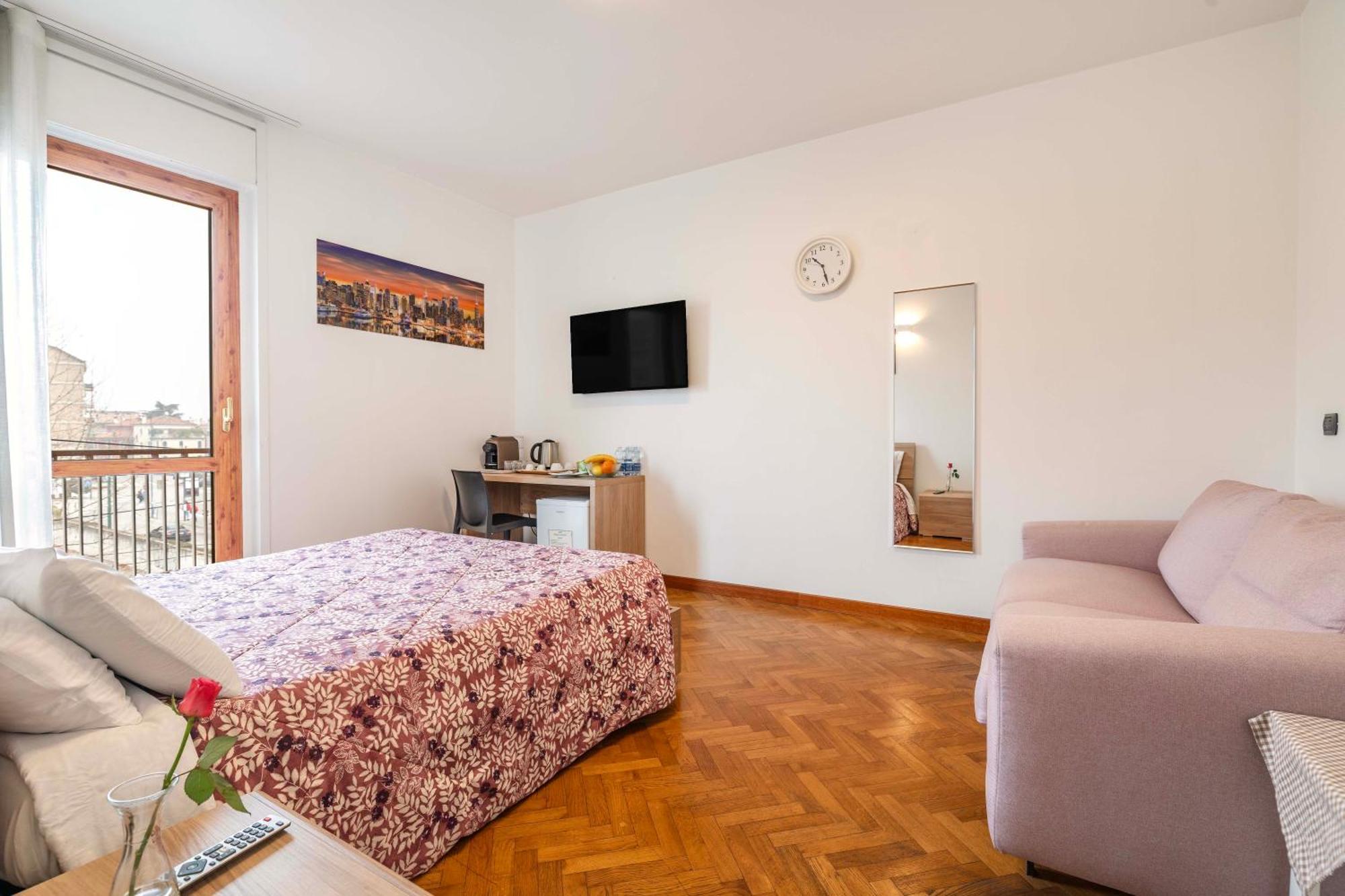 Bed & Breakfast Venice Friends Mestre Bagian luar foto