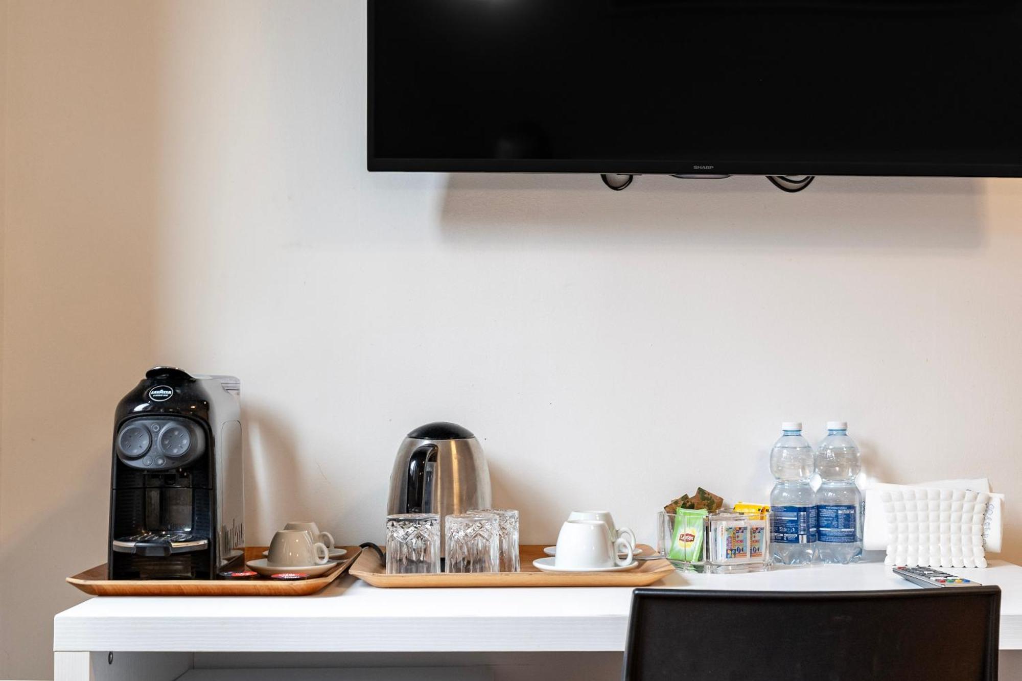 Bed & Breakfast Venice Friends Mestre Bagian luar foto