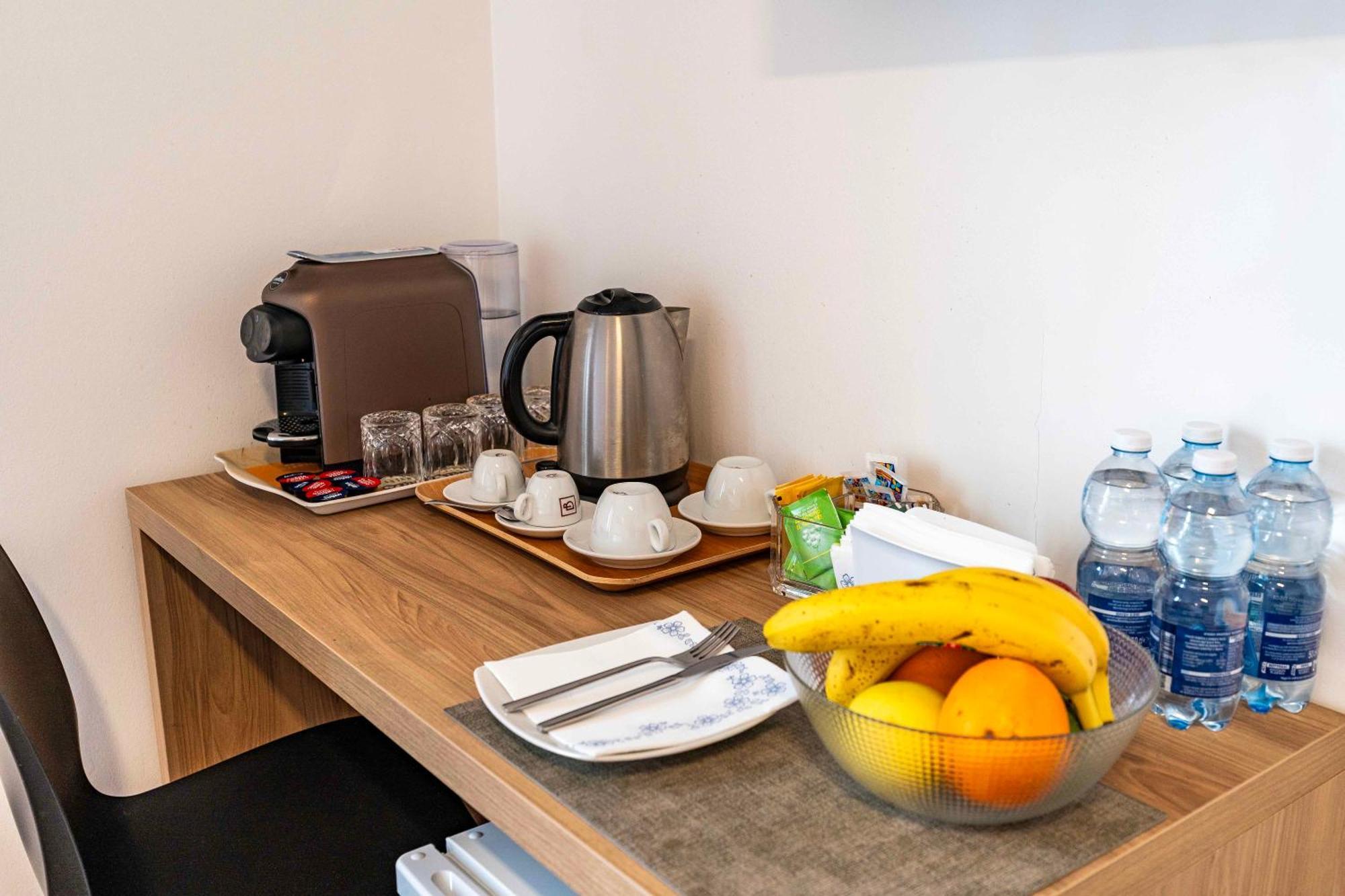 Bed & Breakfast Venice Friends Mestre Bagian luar foto