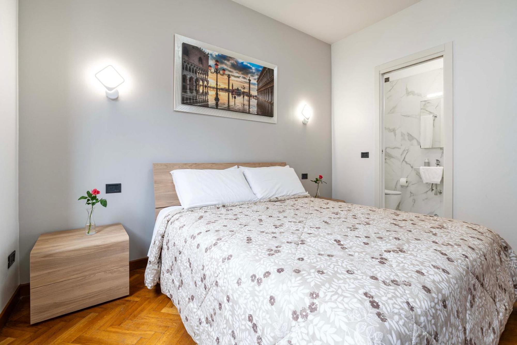Bed & Breakfast Venice Friends Mestre Bagian luar foto